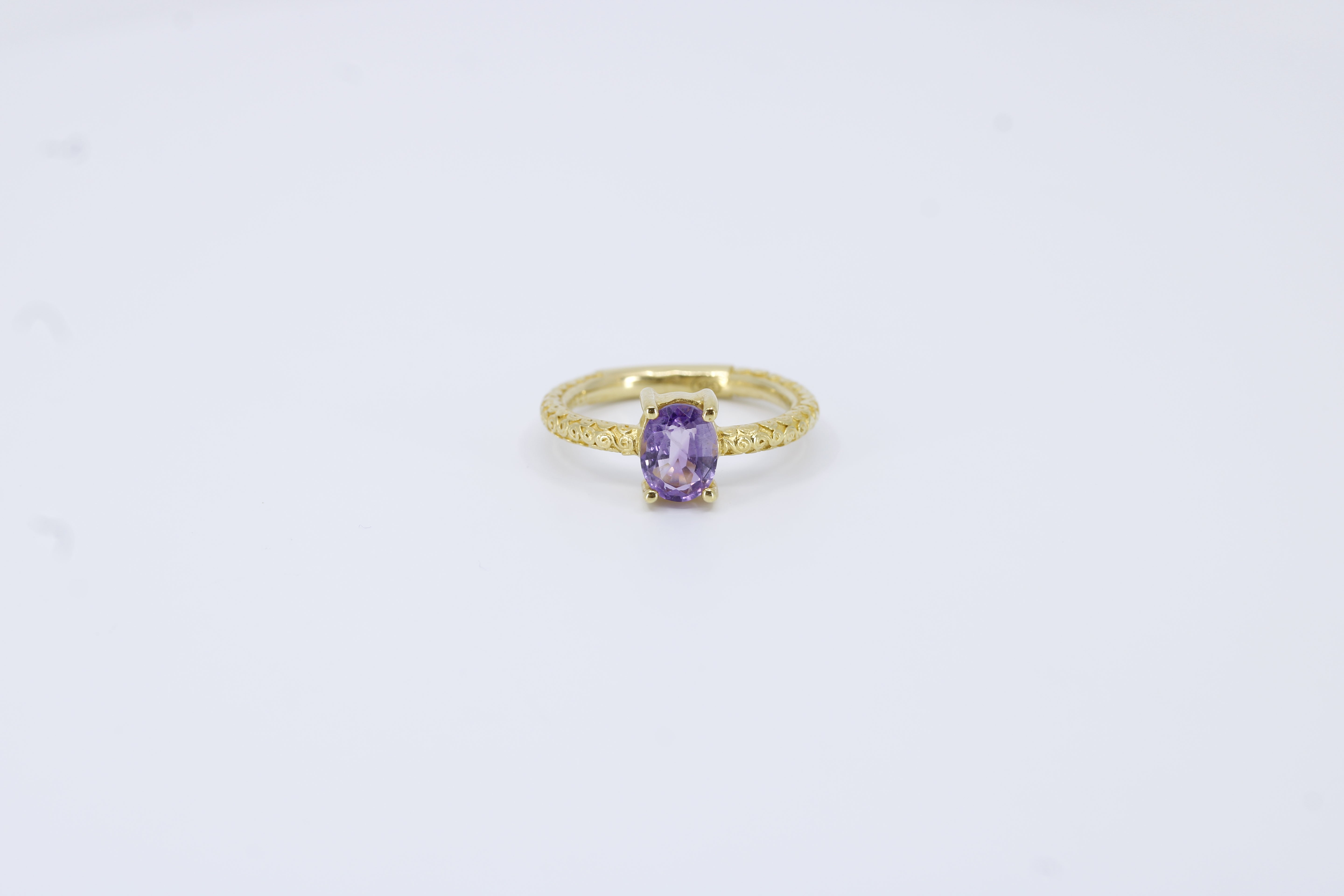 Il Gattopardo Solitaire Ring with Amethyst