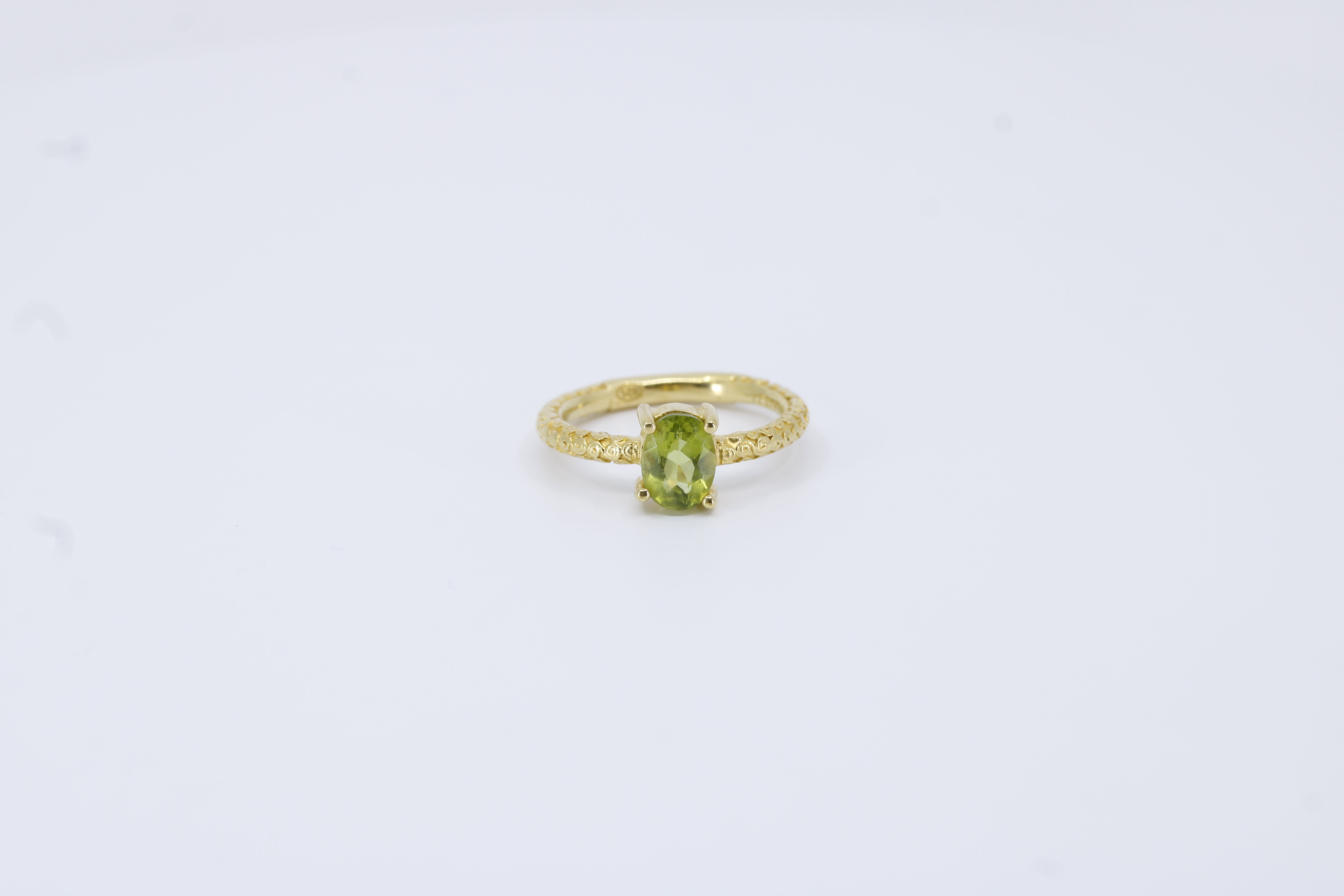 Il Gattopardo Solitaire Ring with Green Amethyst