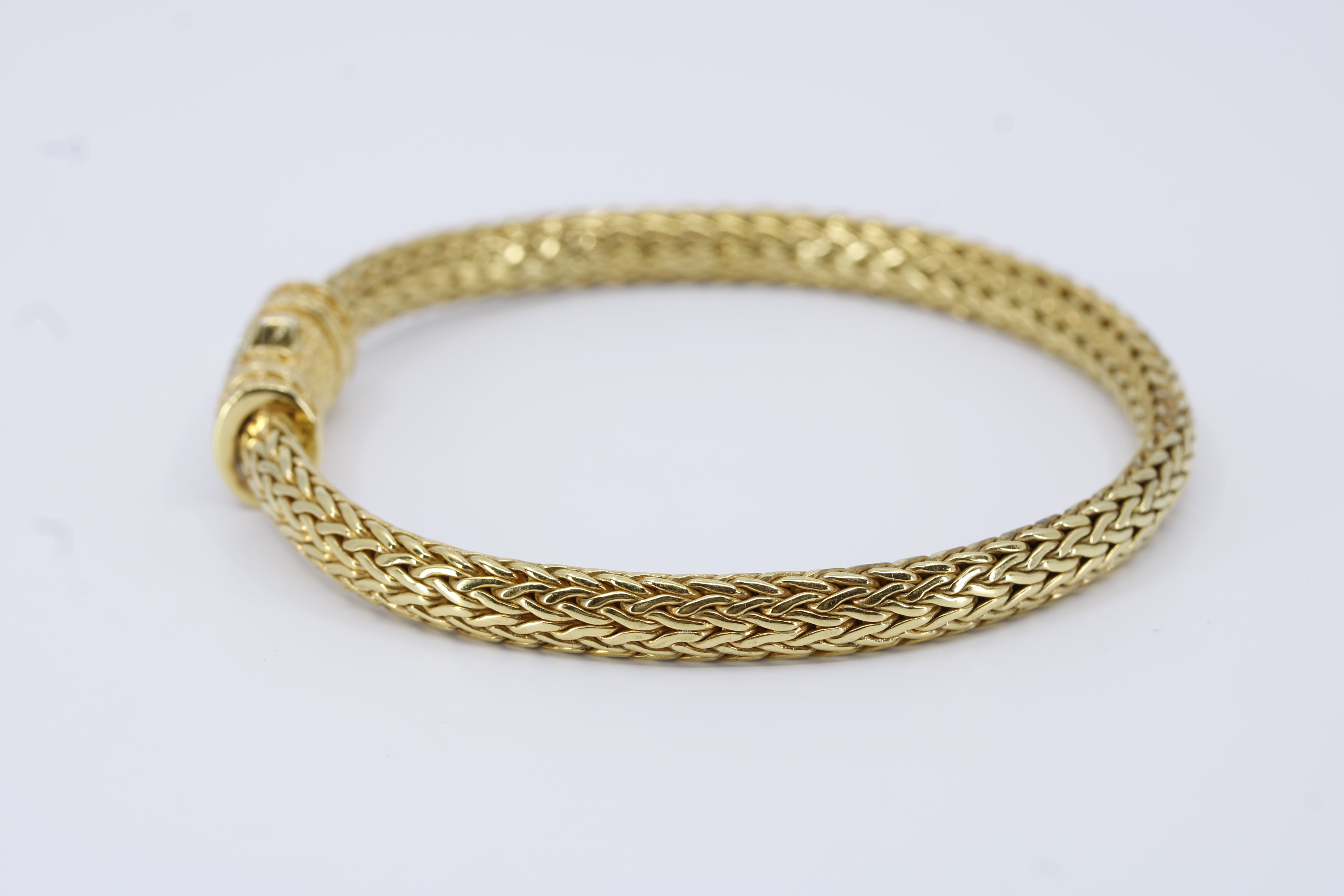 Casa Bali Spiga Bracelet with Pavé Lock