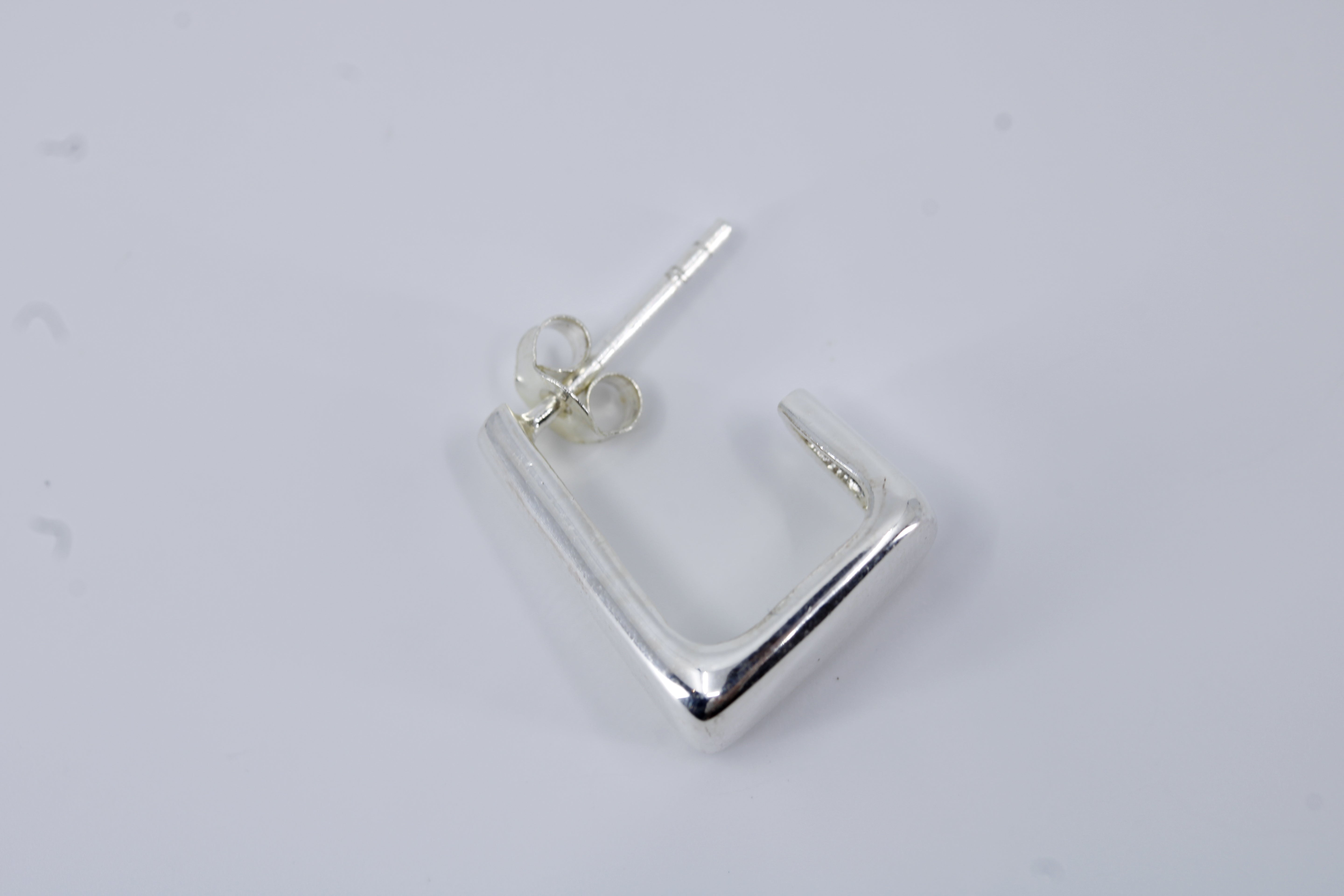Linea Square Hoop Earrings