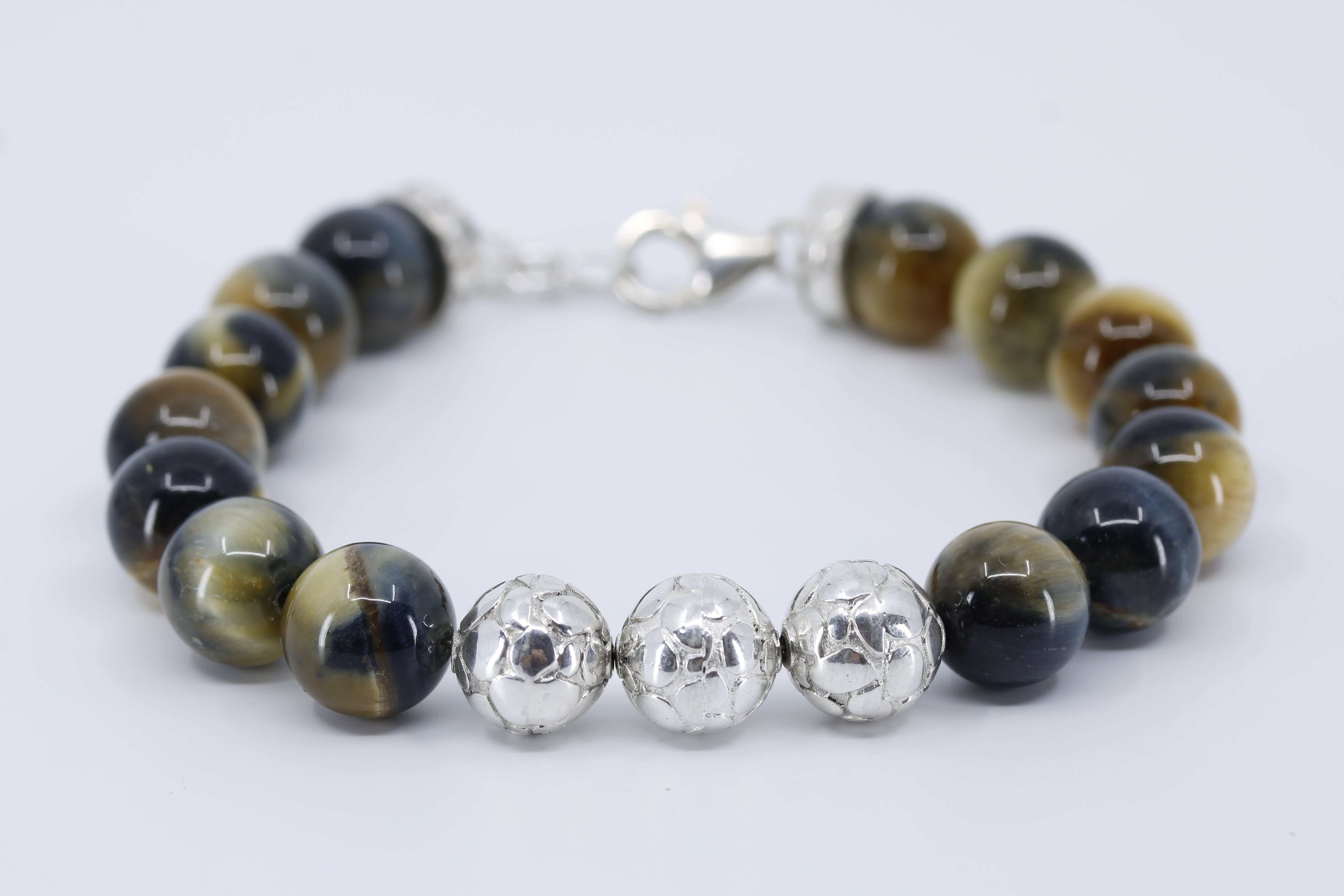 BOND Tiger Eye Triple Lock Bracelet