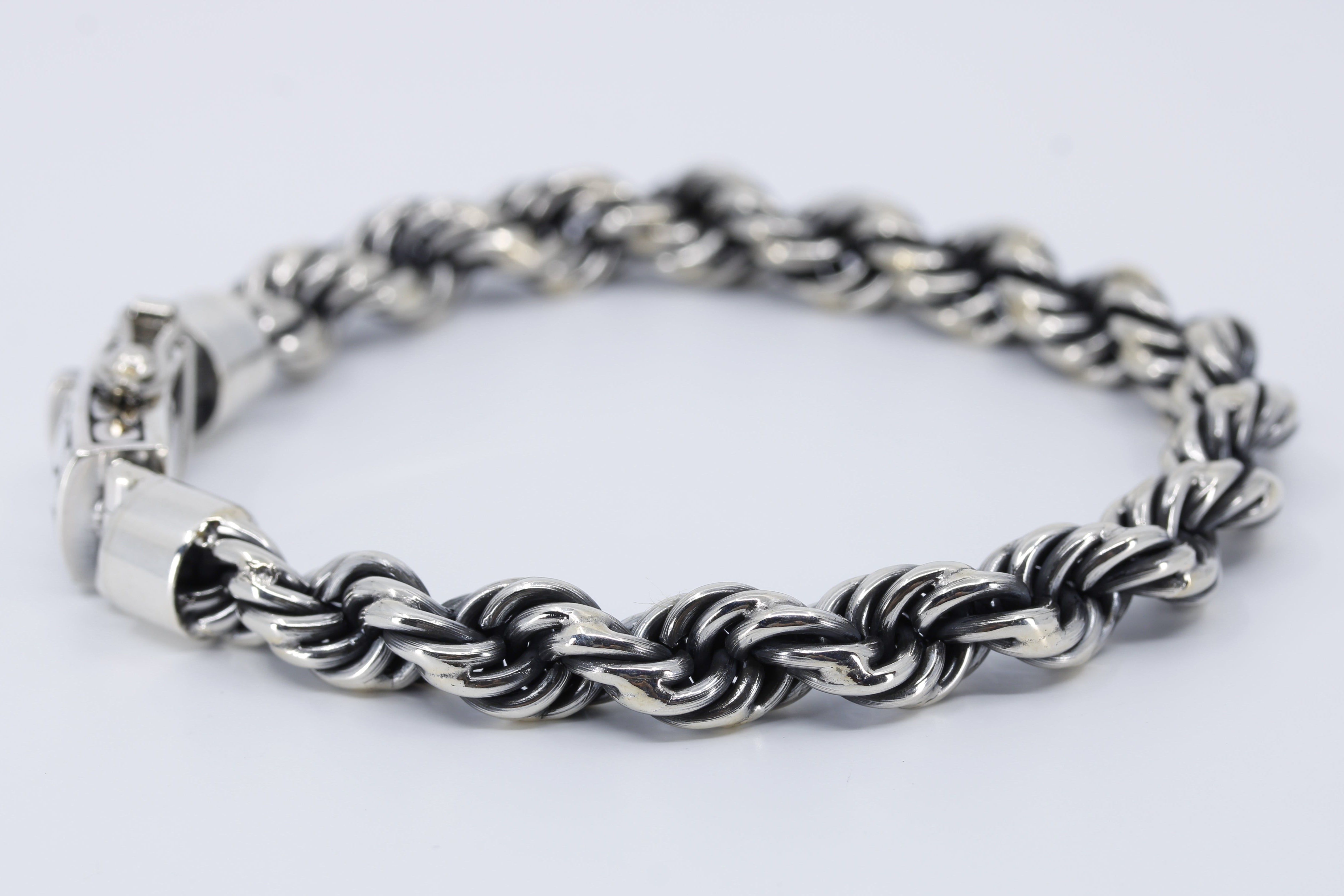 DALILA Classic Rope Chain Bracelet