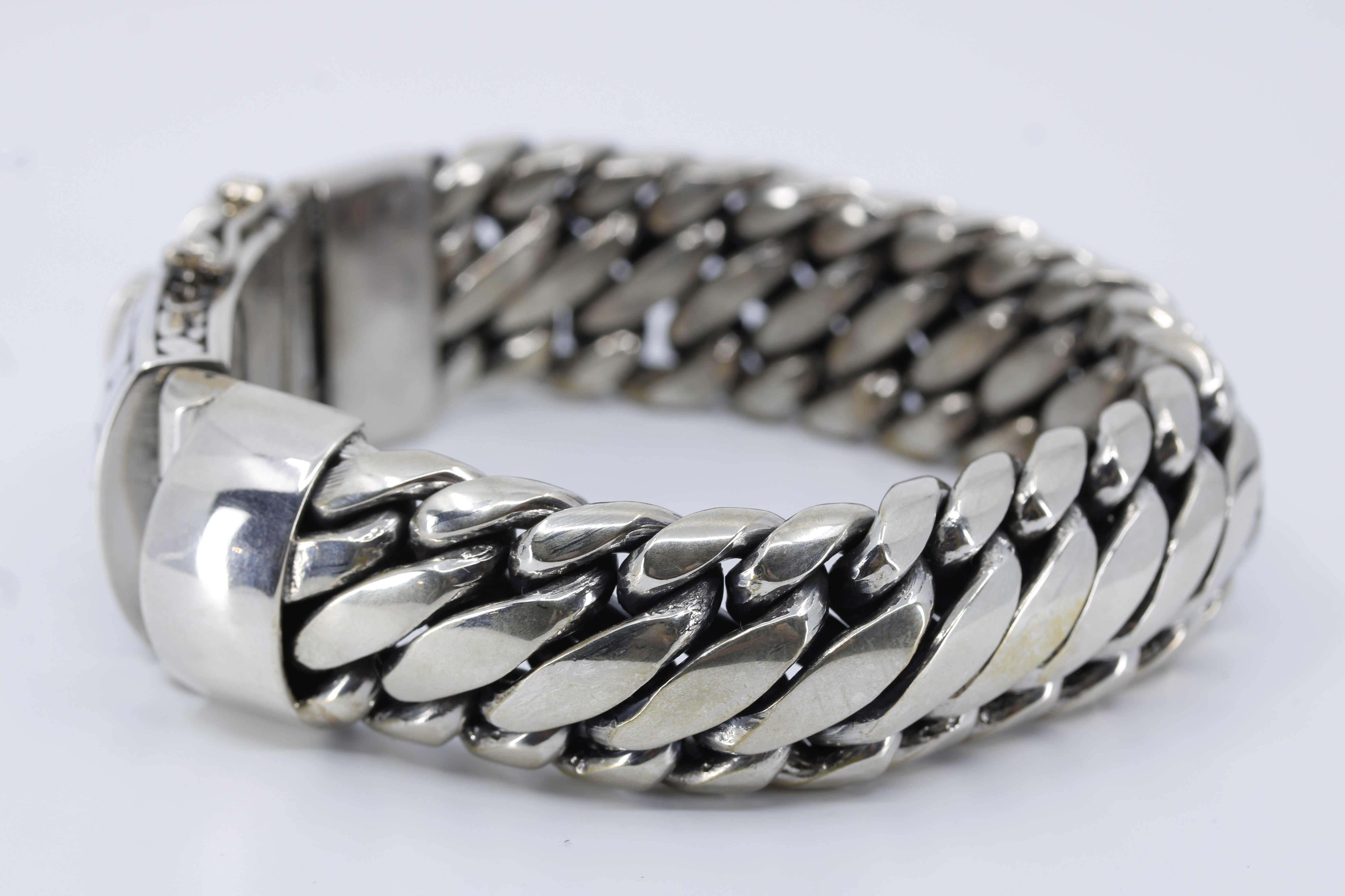 SAAR Curb Chain Bracelet
