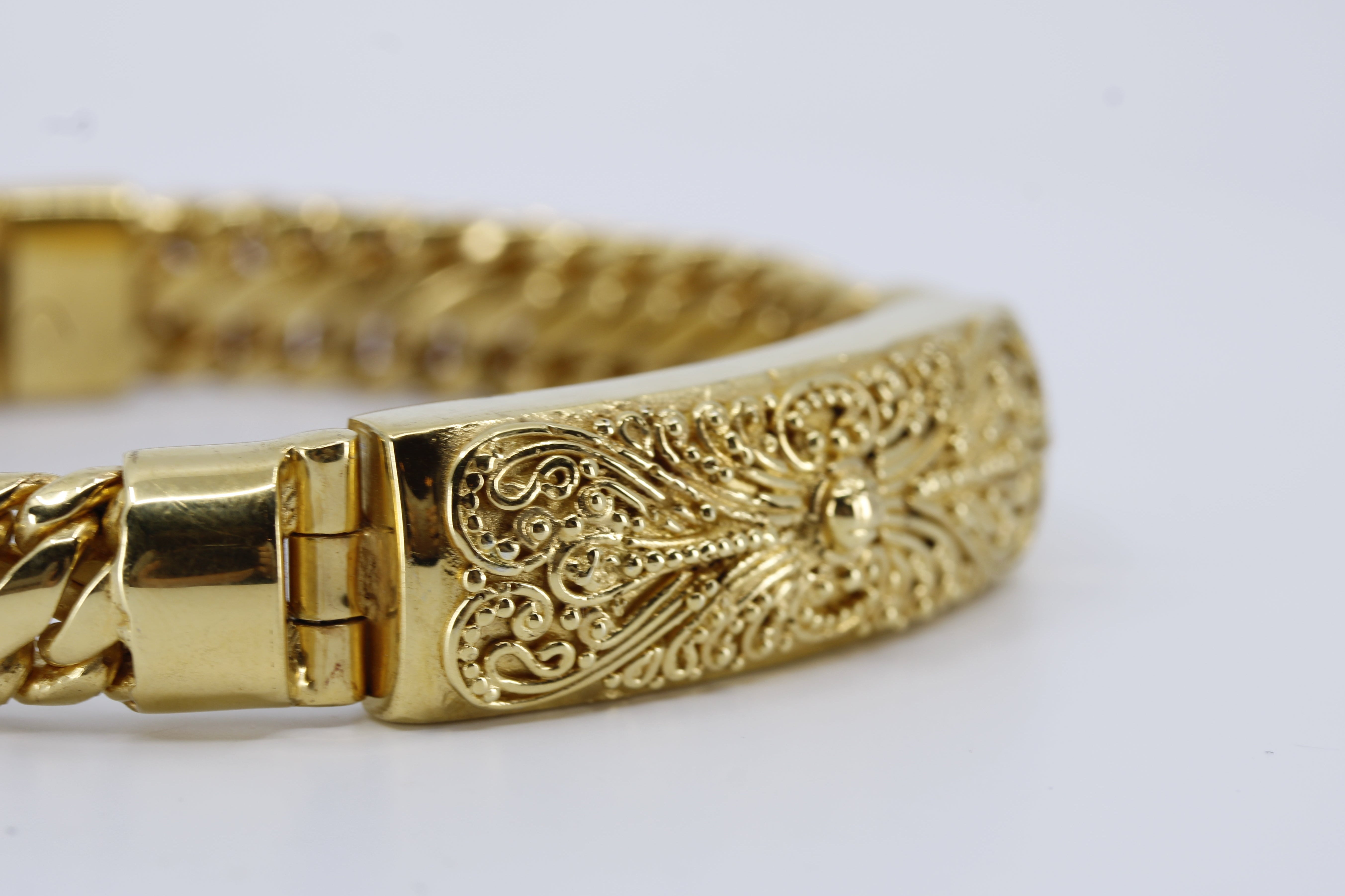 SREYA 18K Gold Vermeil Woven Chain Bar Bracelet