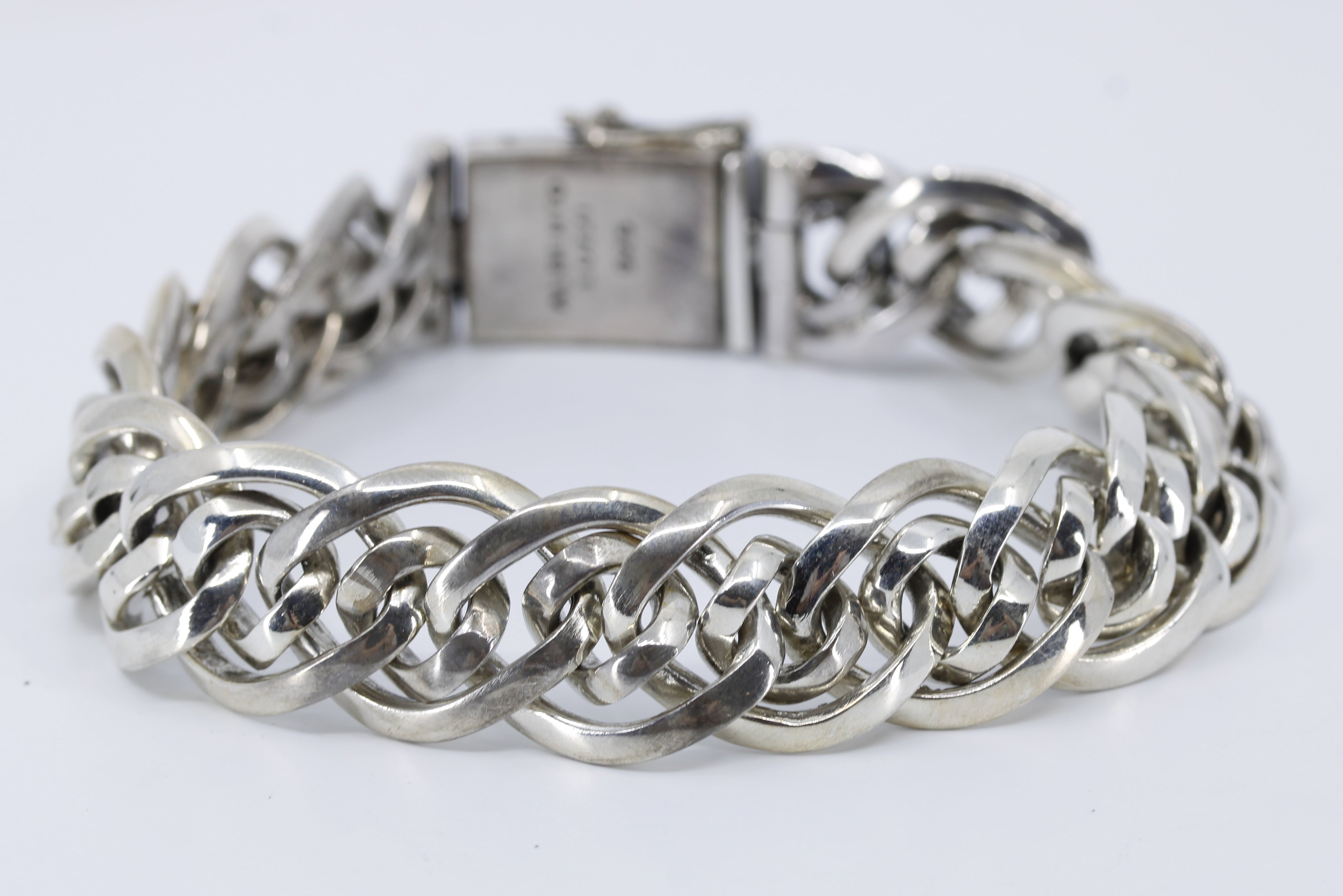 SAAR Slim Curb Chain Bracelet