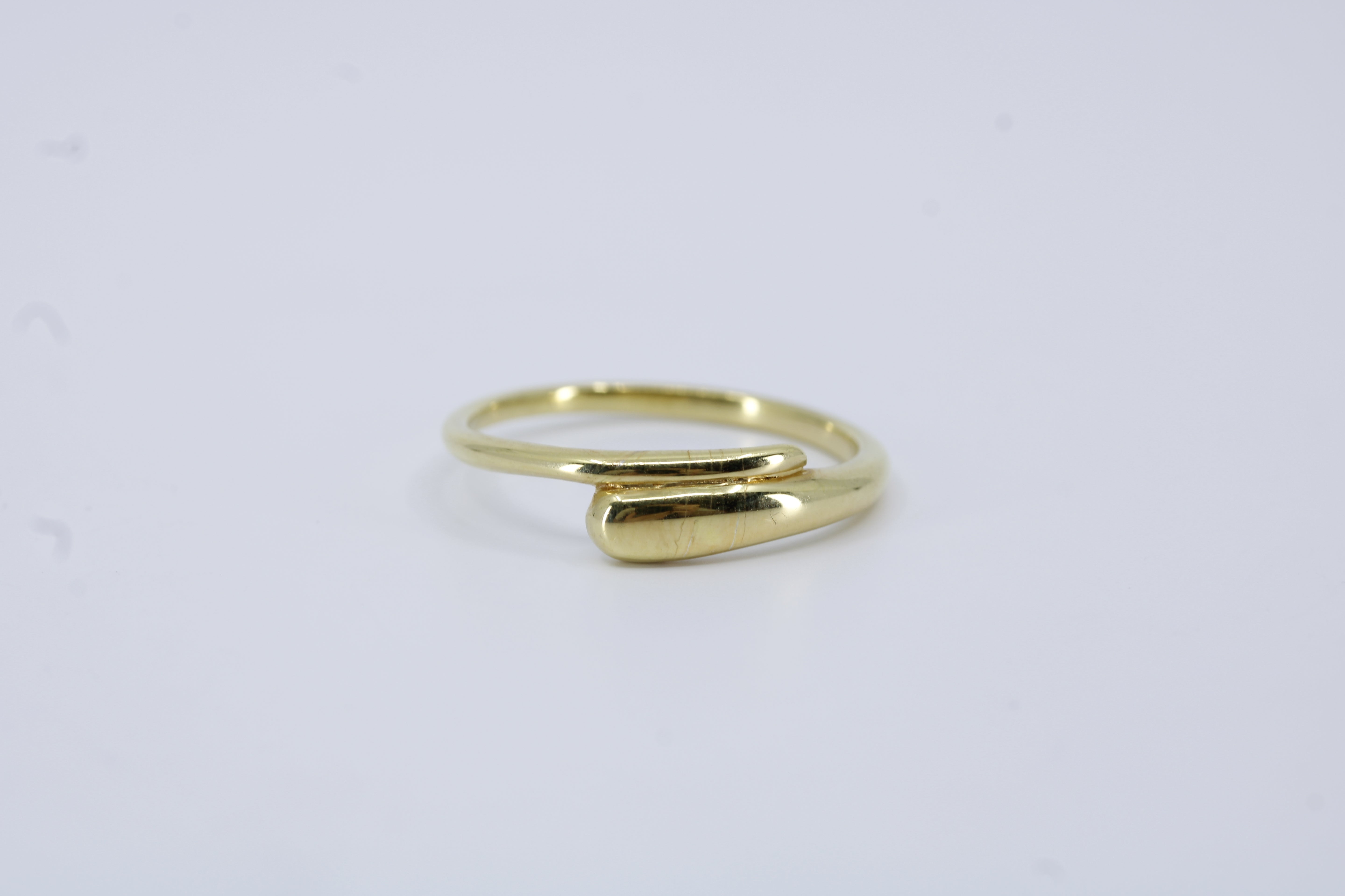 Linea 18K Gold Vermeil Overlap Bar Band