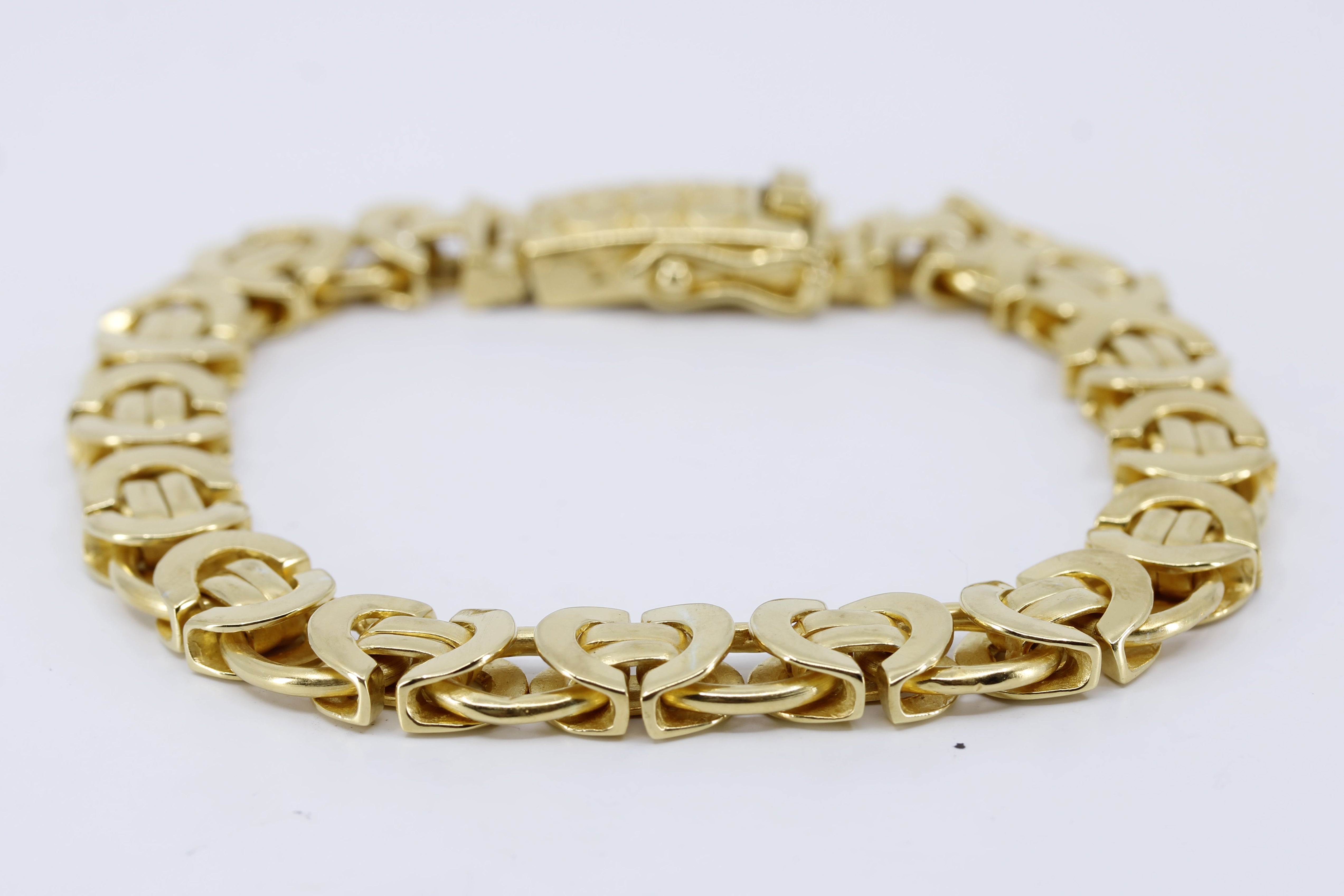 SAAR Gucci Link Chain Bracelet