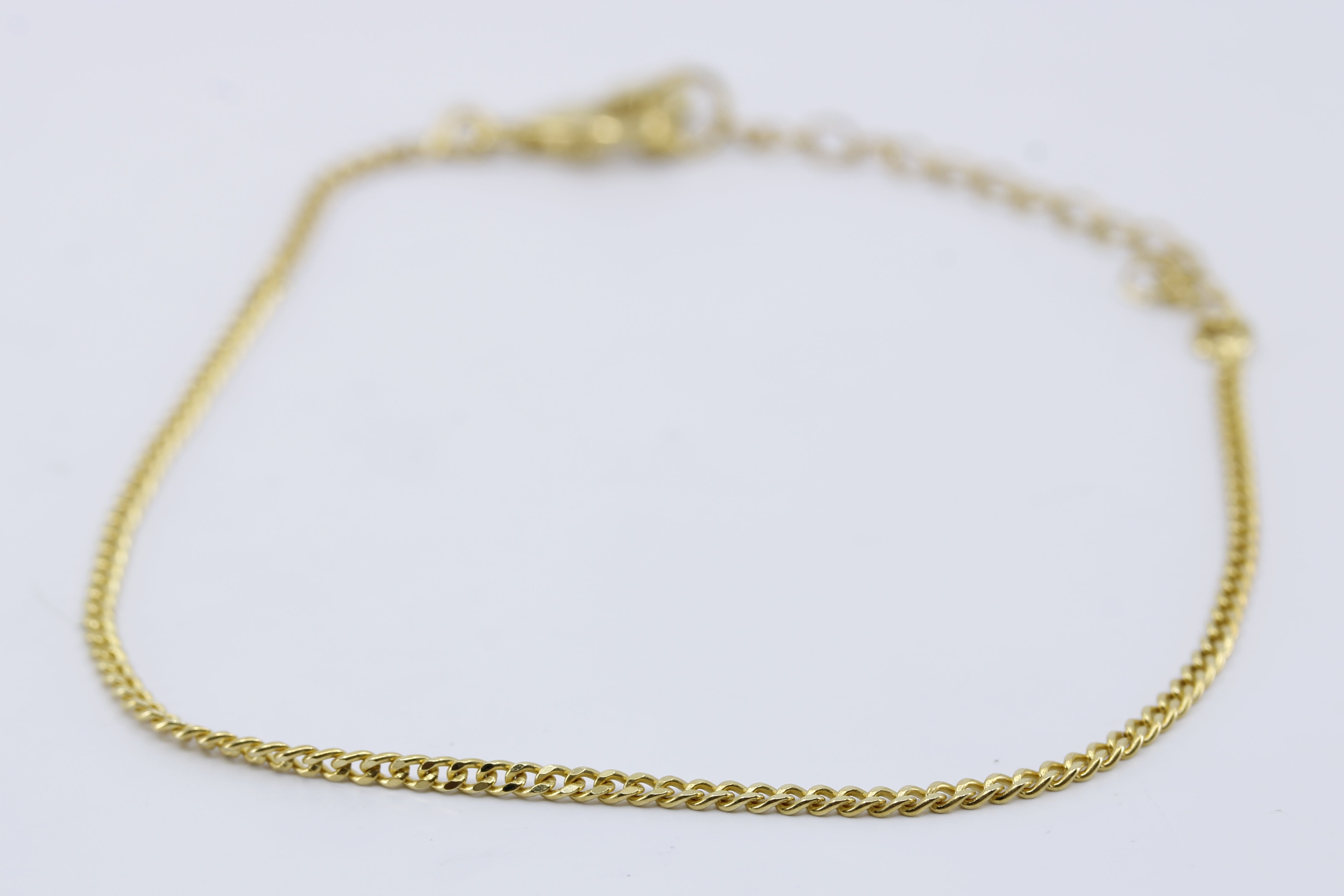 ESSENZA 18K Gold Vermeil Thin Curb Chain Bracelet