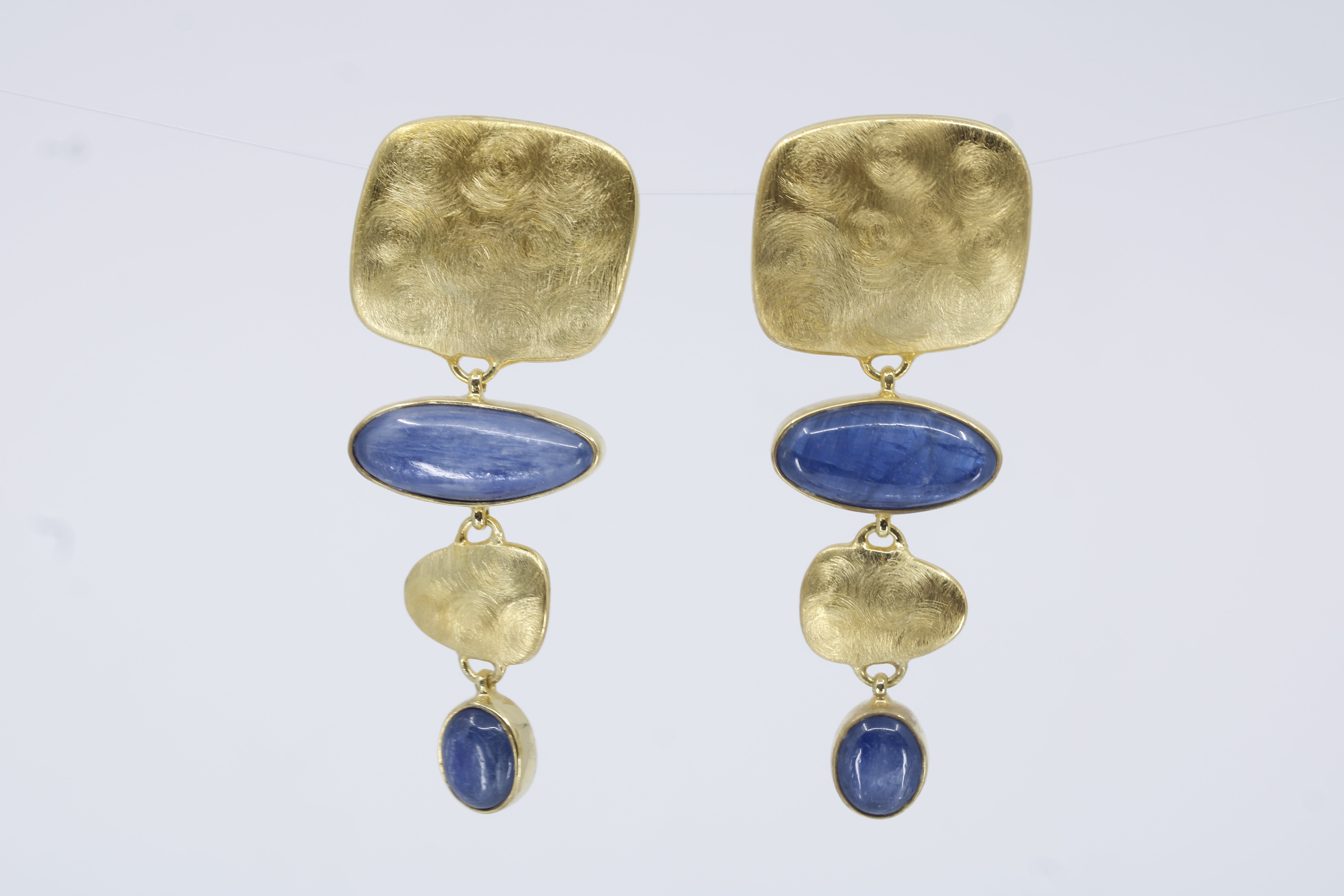 Dune 18K Gold Vermeil Dangle Earring with Kyanite