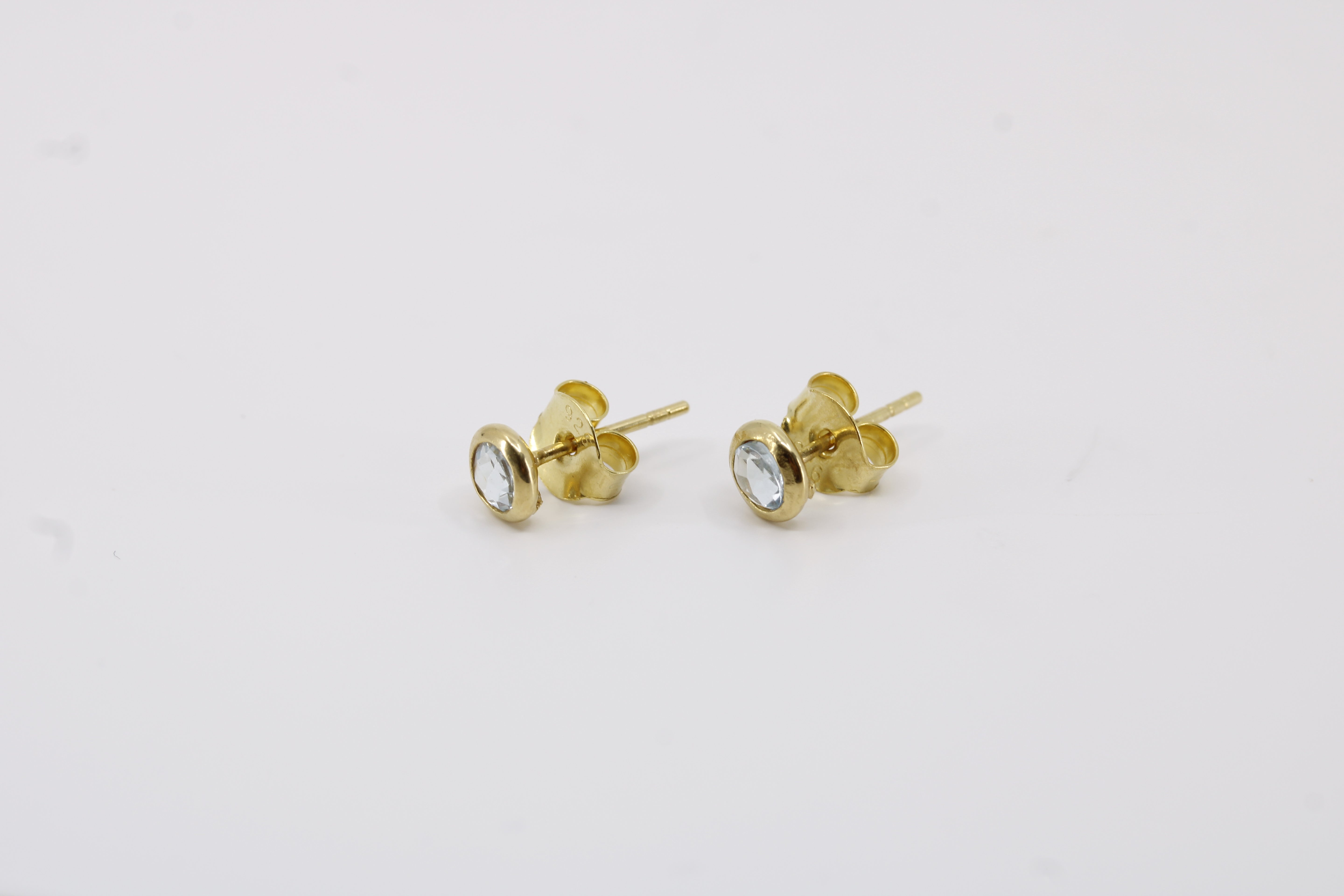 Luce Stud Earring with Blue Topaz
