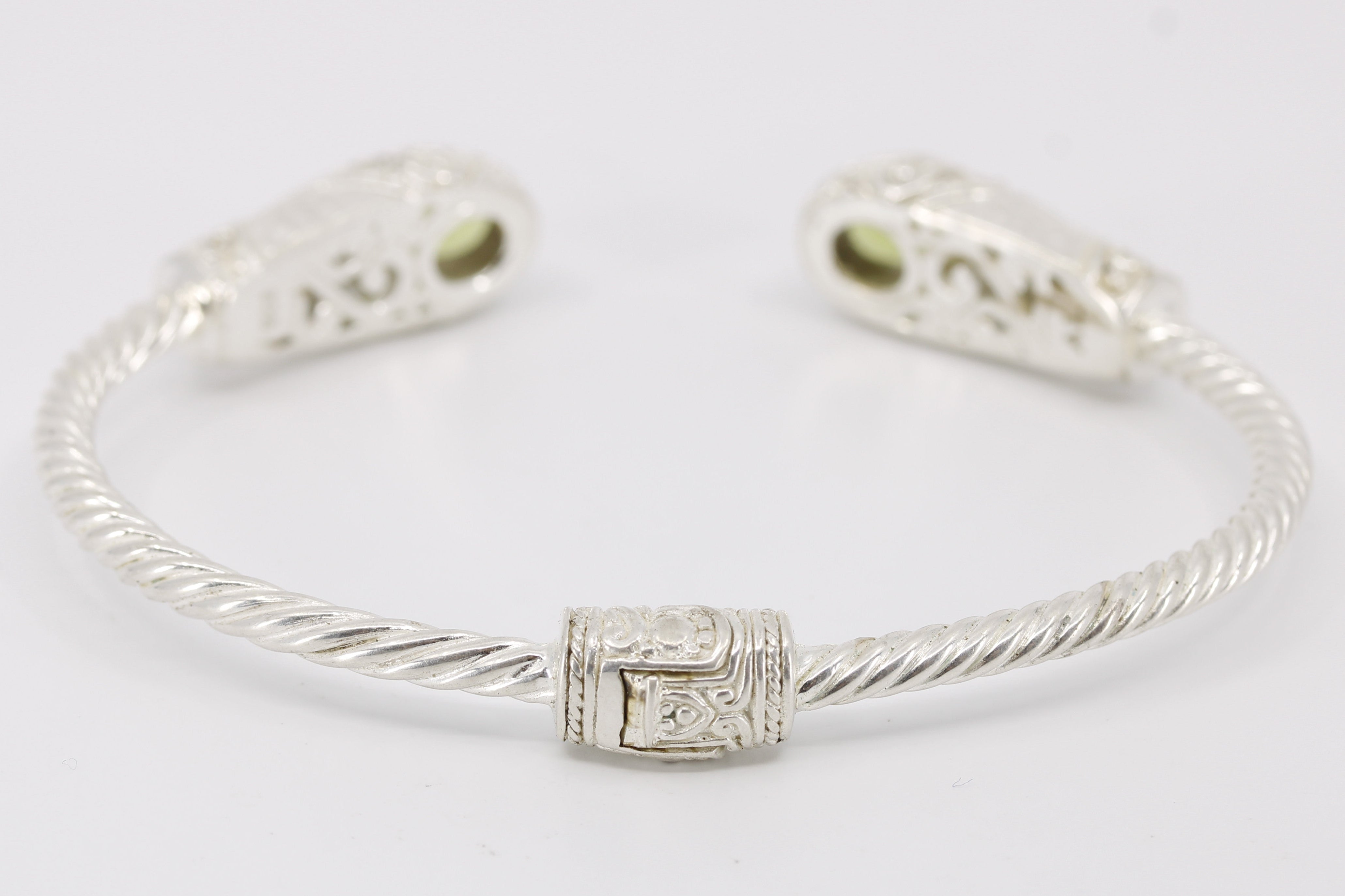 ALBA  Peridot Rope Cuff Bracelet