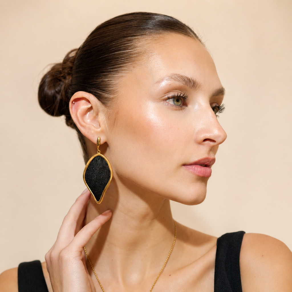 AIMA 18K Gold Vermeil Drop Earring with Black Mesh